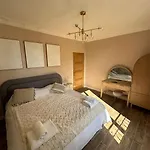 De Luxe A Proximite De La Gare Apartman *