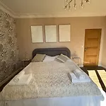 De Luxe A Proximite De La Gare Apartman