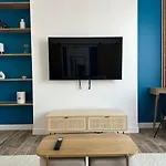 Apartman De Luxe A Proximite De La Gare Enghien-les-Bains